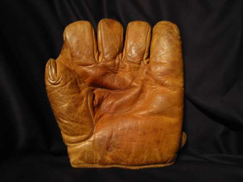 Ty Cobb Stall & Dean 0876 Front